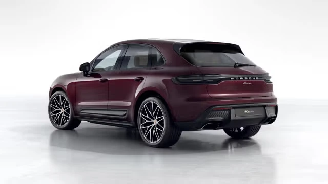 2026 Porsche Macan - Image 18 of 31