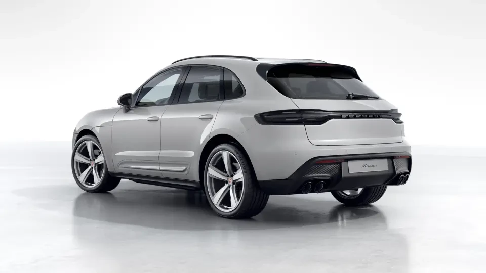 2026 Porsche Macan - Image 23 of 31