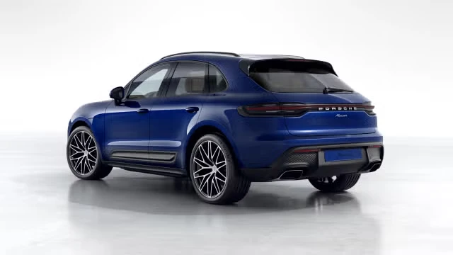 2026 Porsche Macan - Image 18 of 31