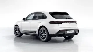 2026 Porsche Macan - Image 21 of 31