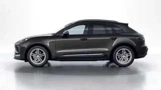 2026 Porsche Macan - Image 13 of 31