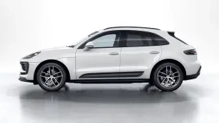 2026 Porsche Macan - Image 13 of 31
