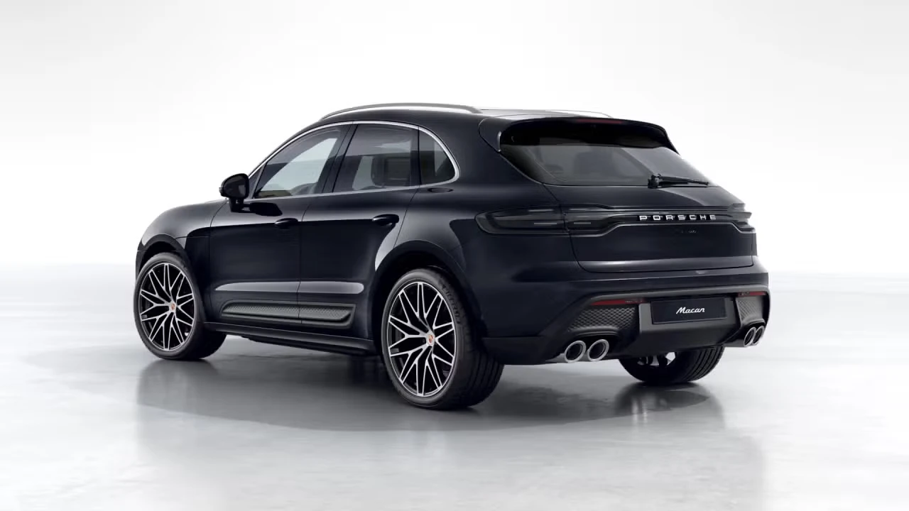 2026 Porsche Macan - Image 20 of 30