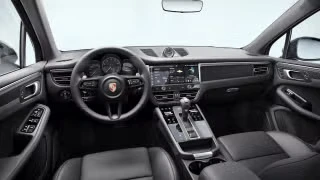 2026 Porsche Macan - Image 25 of 30