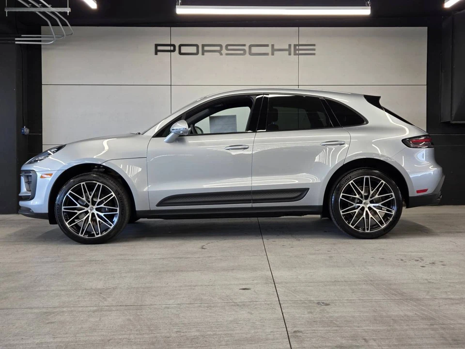 2026 Porsche Macan Electric - Image 2 of 5