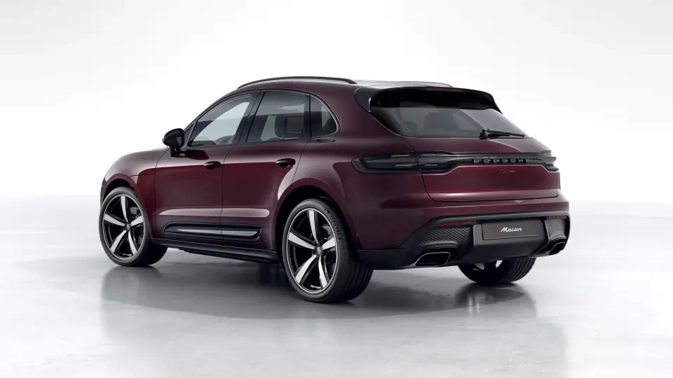 2026 Porsche Macan - Image 23 of 31