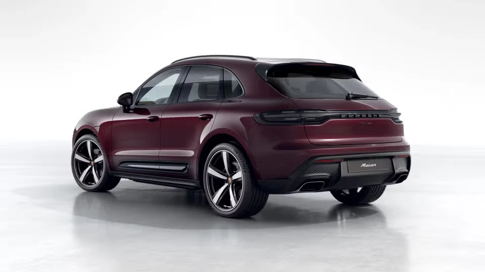 2026 Porsche Macan - Image 19 of 31