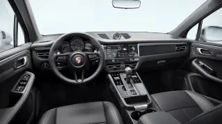 2026 Porsche Macan - Image 29 of 31