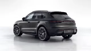 2026 Porsche Macan - Image 17 of 30