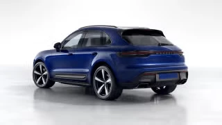 2026 Porsche Macan - Image 17 of 30