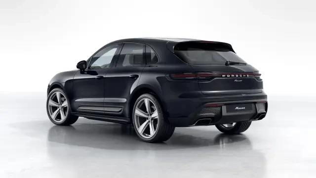 2026 Porsche Macan - Image 22 of 30