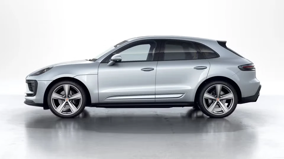 2026 Porsche Macan - Image 11 of 30