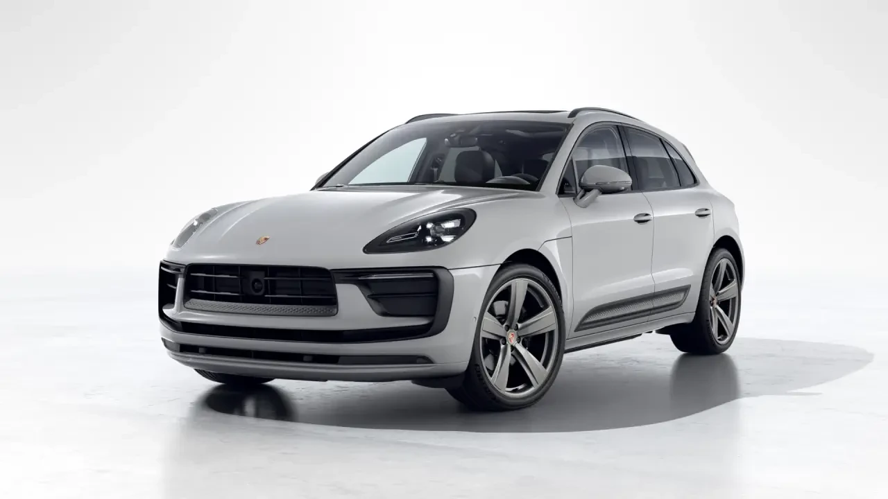 2026 Porsche Macan - Image 8 of 30