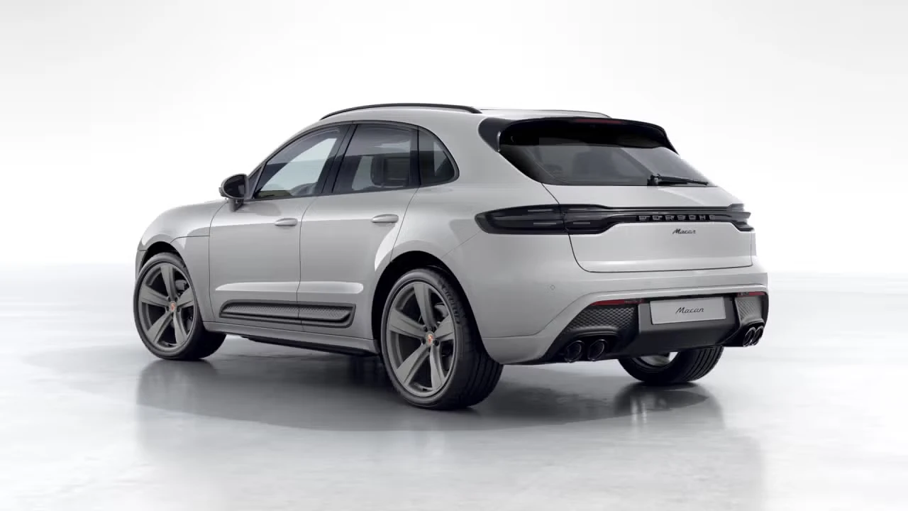 2026 Porsche Macan - Image 20 of 30