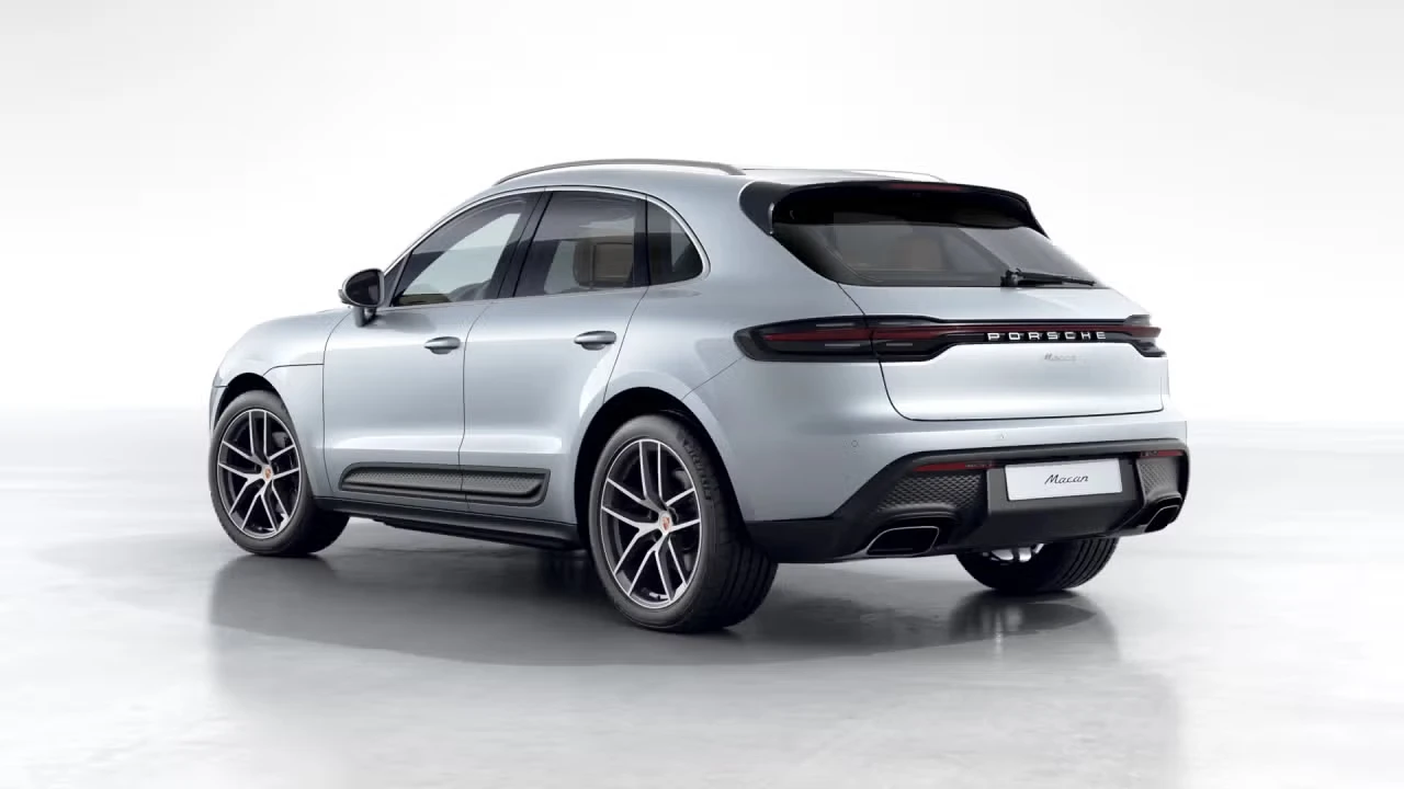 2026 Porsche Macan - Image 20 of 30