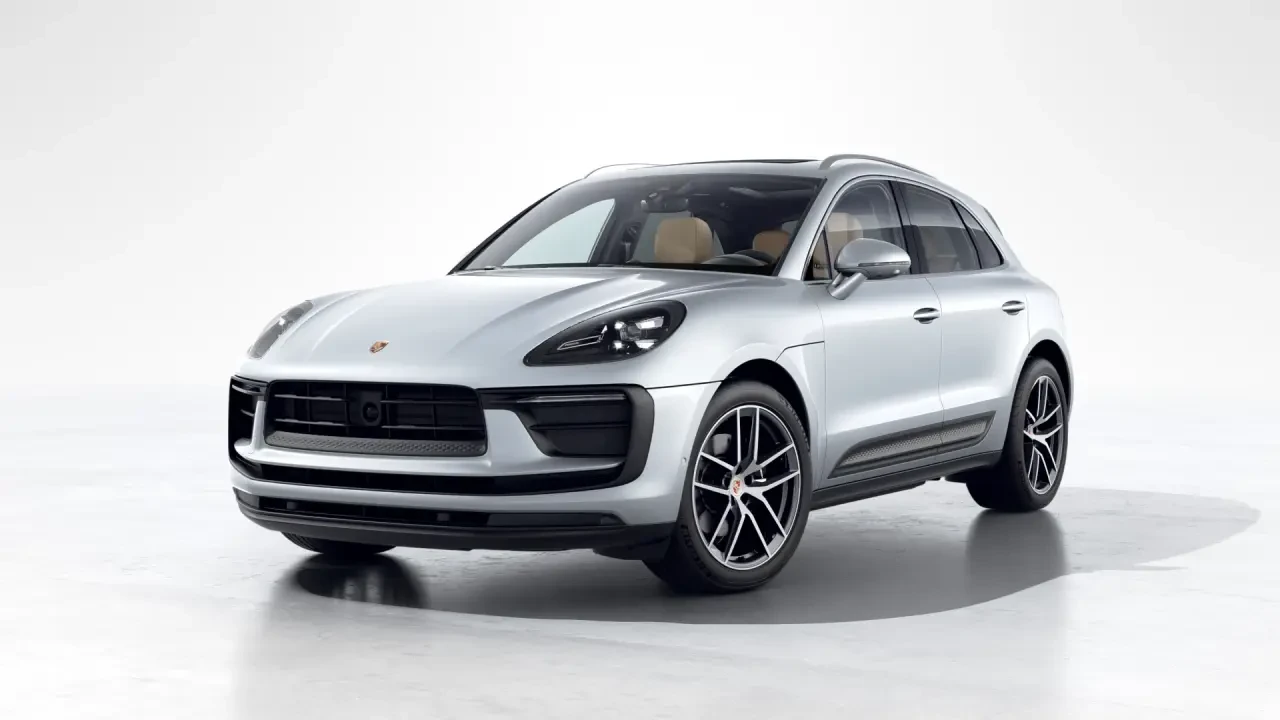 2026 Porsche Macan - Image 8 of 30