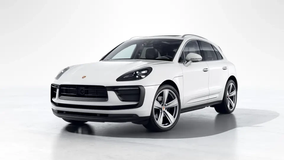 2026 Porsche Macan - Image 7 of 30