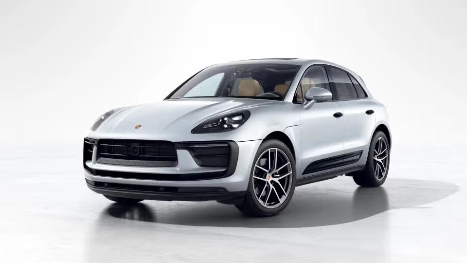 2026 Porsche Macan - Image 3 of 30