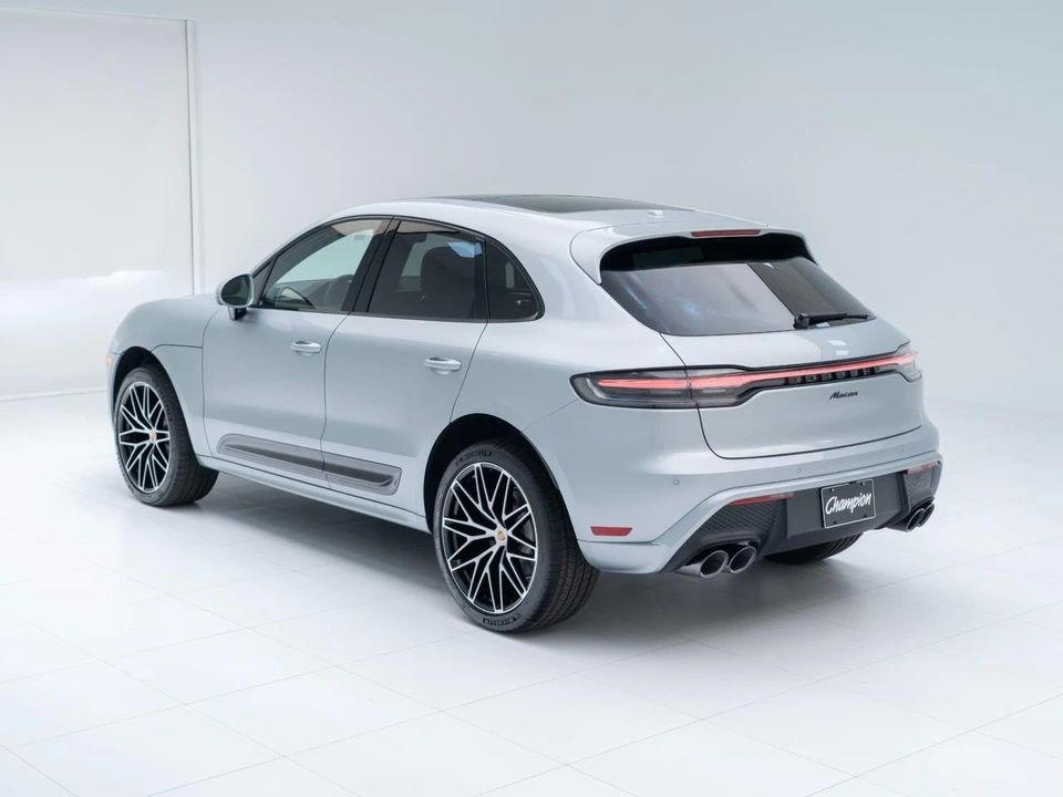 2026 Porsche Macan Electric - Image 3 of 29