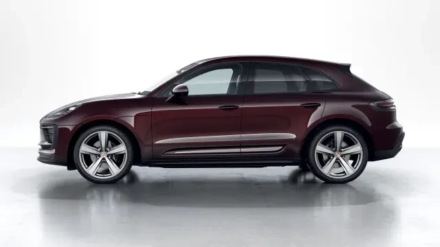 2026 Porsche Macan - Image 14 of 30