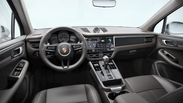 2026 Porsche Macan - Image 30 of 30