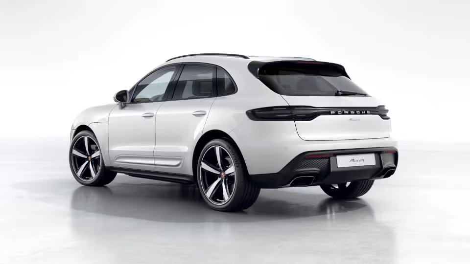 2026 Porsche Macan - Image 19 of 30
