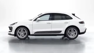 2026 Porsche Macan - Image 9 of 31