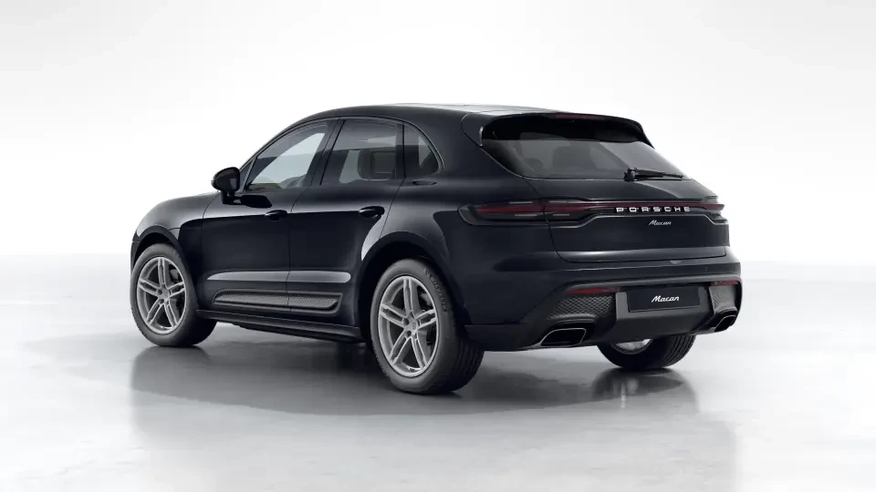 2026 Porsche Macan - Image 23 of 31