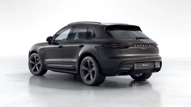 2026 Porsche Macan - Image 18 of 30