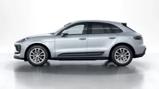 2026 Porsche Macan - Image 13 of 30