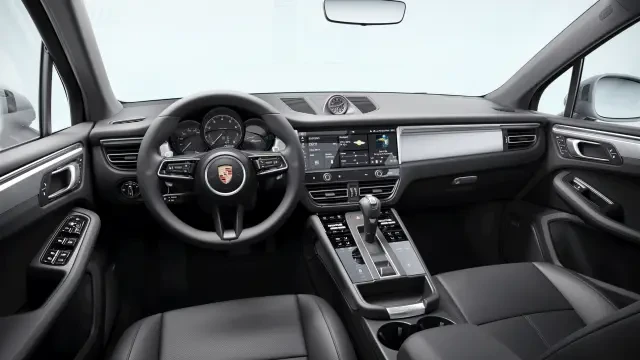 2026 Porsche Macan - Image 30 of 30