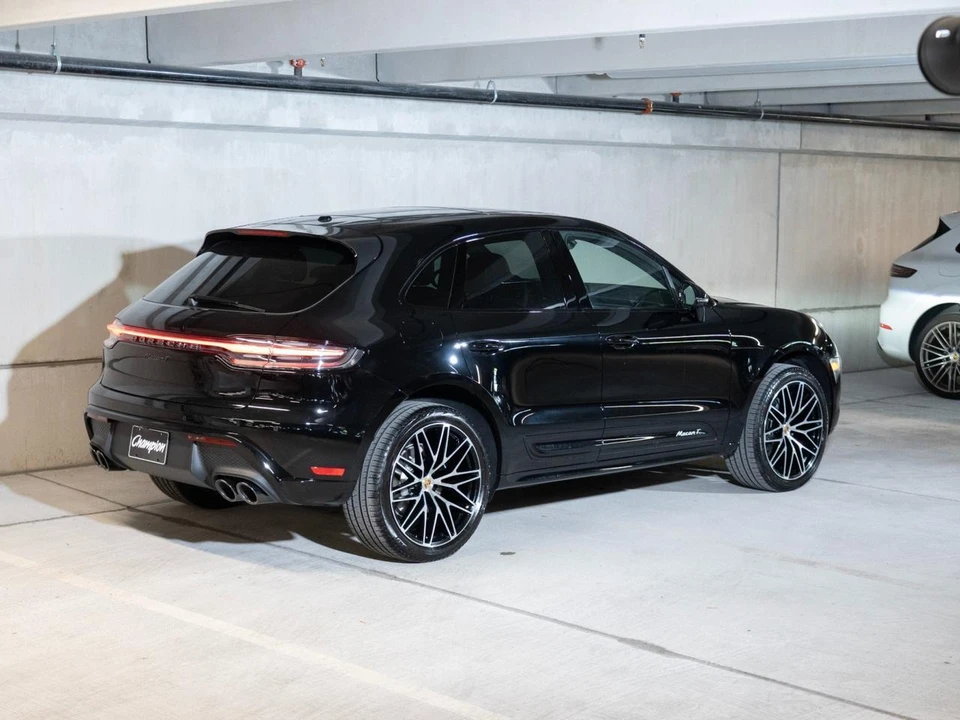2026 Porsche Macan - Image 7 of 26