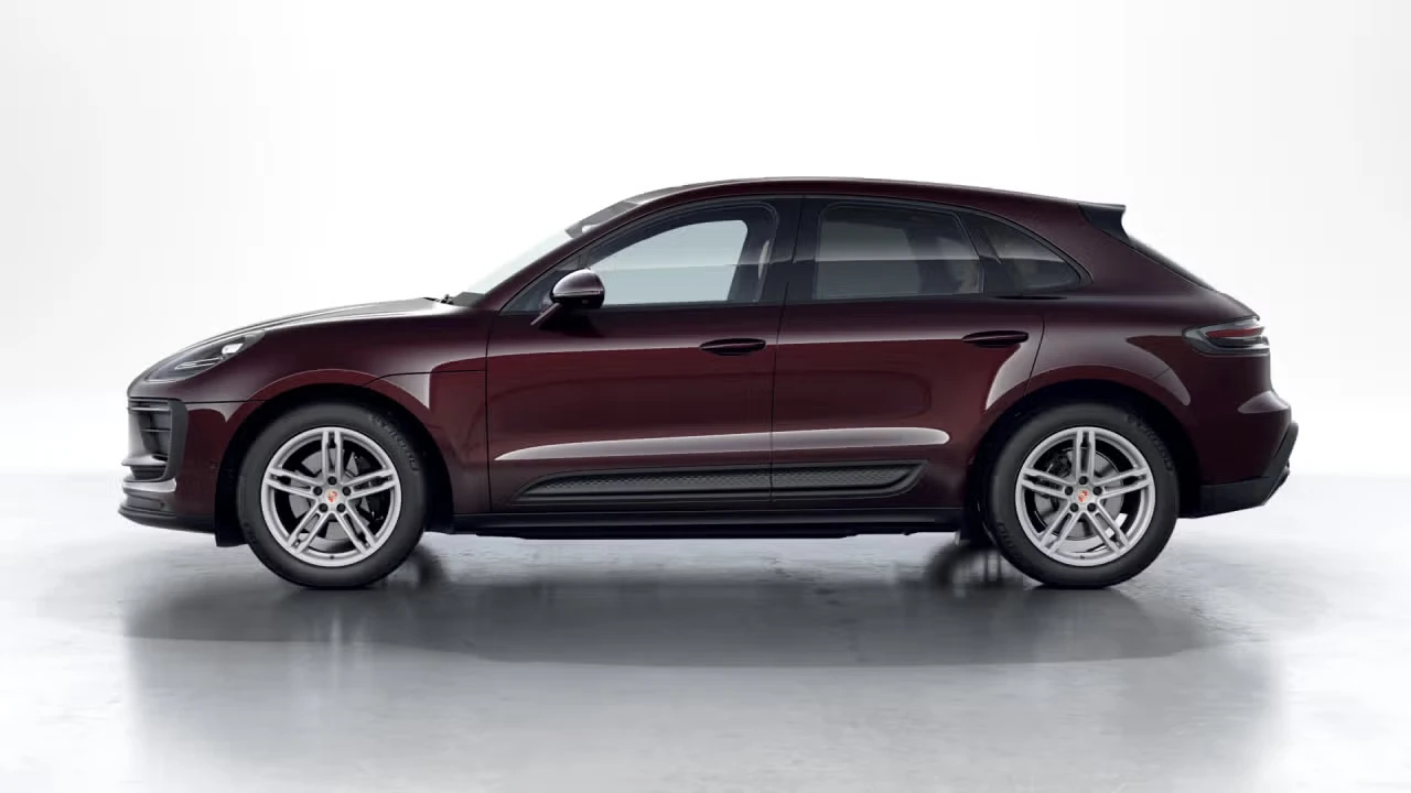 2026 Porsche Macan - Image 12 of 30