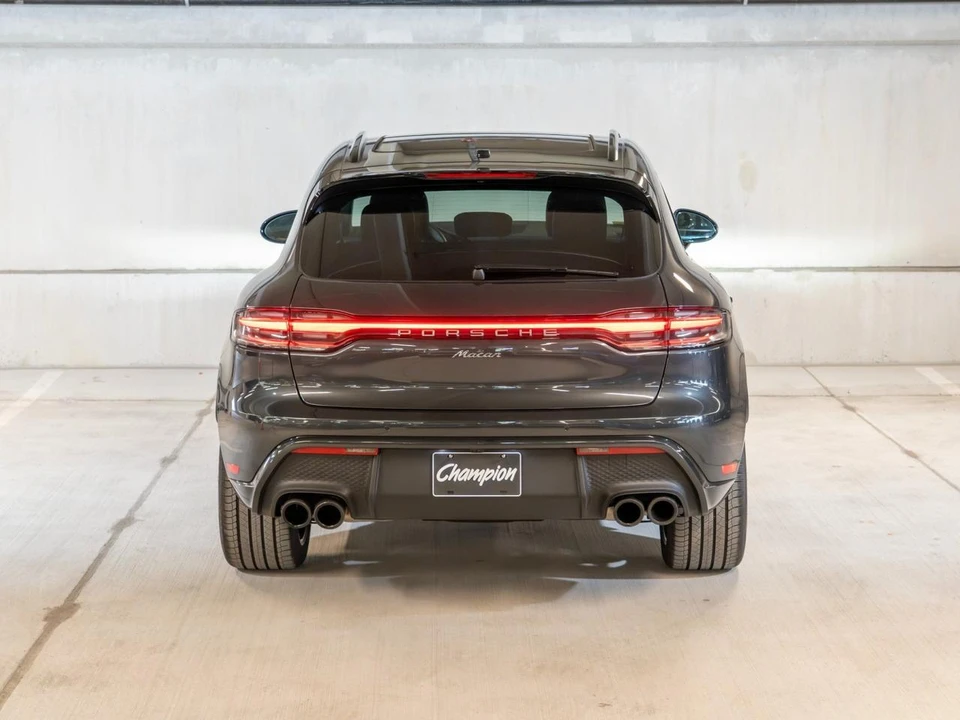 2026 Porsche Macan - Image 7 of 29
