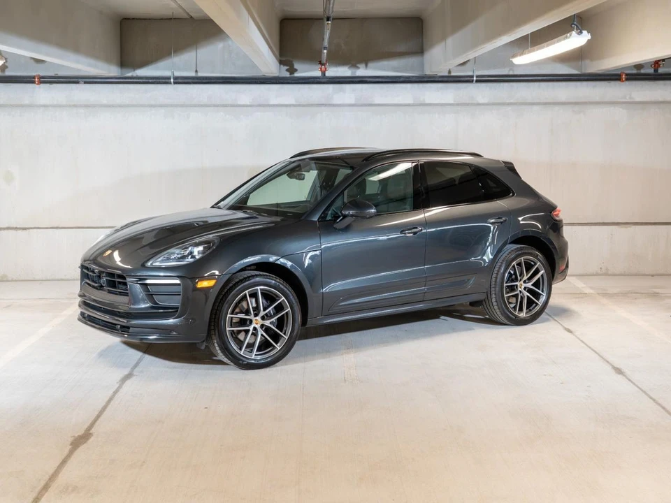 2026 Porsche Macan - Image 2 of 29