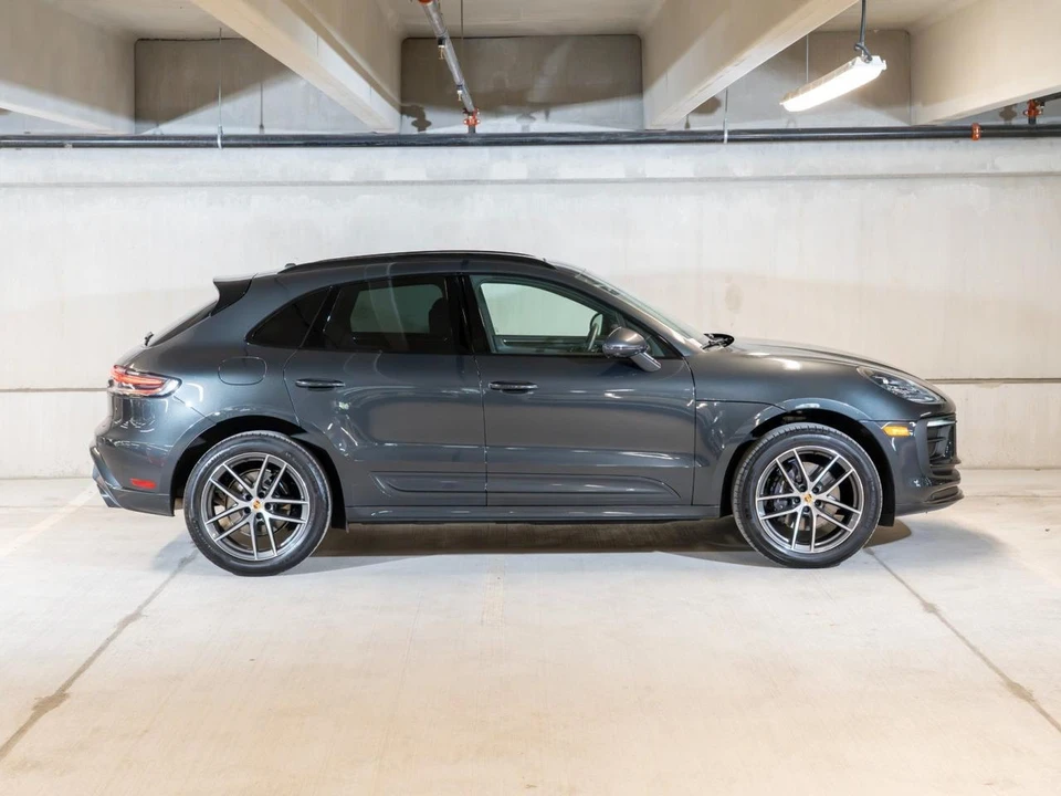 2026 Porsche Macan - Image 9 of 29