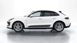 2026 Porsche Macan - Image 13 of 31