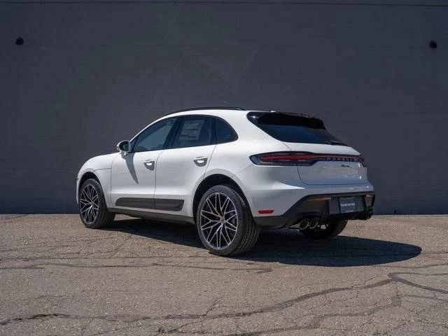 2026 Porsche Macan Electric - Image 3 of 5