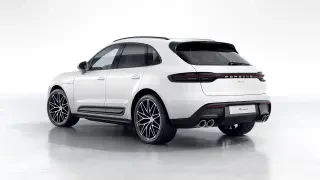2026 Porsche Macan - Image 21 of 31