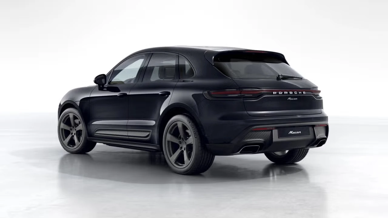 2026 Porsche Macan - Image 20 of 31