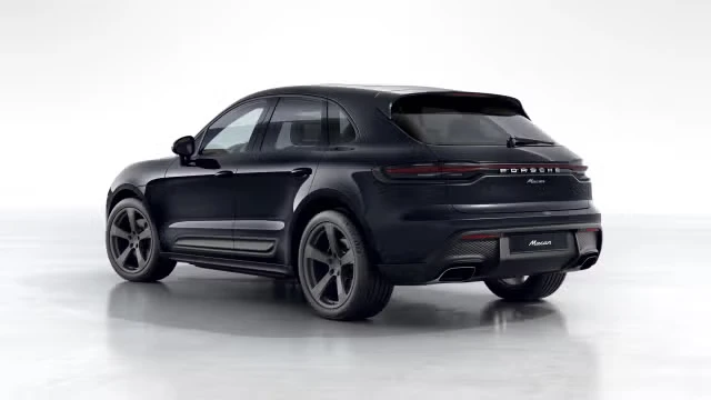 2026 Porsche Macan - Image 18 of 31