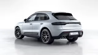 2026 Porsche Macan - Image 17 of 31