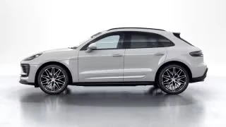 2026 Porsche Macan - Image 9 of 31