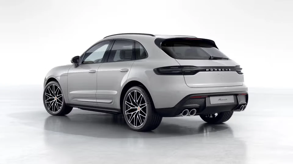 2026 Porsche Macan - Image 19 of 31
