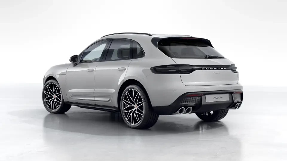 2026 Porsche Macan - Image 23 of 31