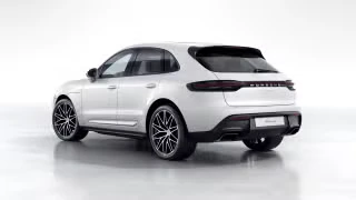 2026 Porsche Macan - Image 17 of 31