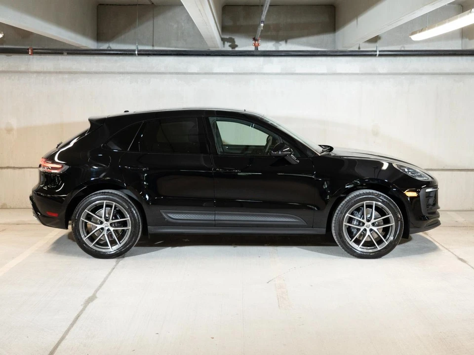 2026 Porsche Macan Electric - Image 6 of 26