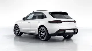 2026 Porsche Macan - Image 21 of 31