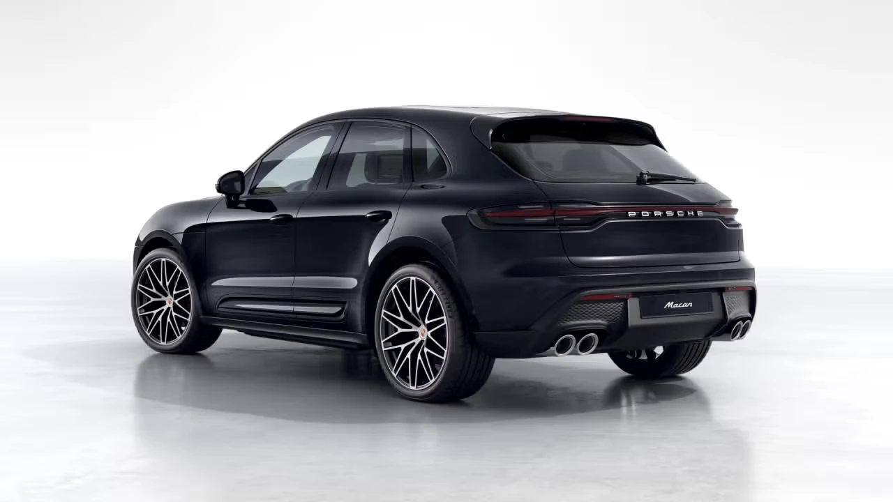 2026 Porsche Macan - Image 20 of 31