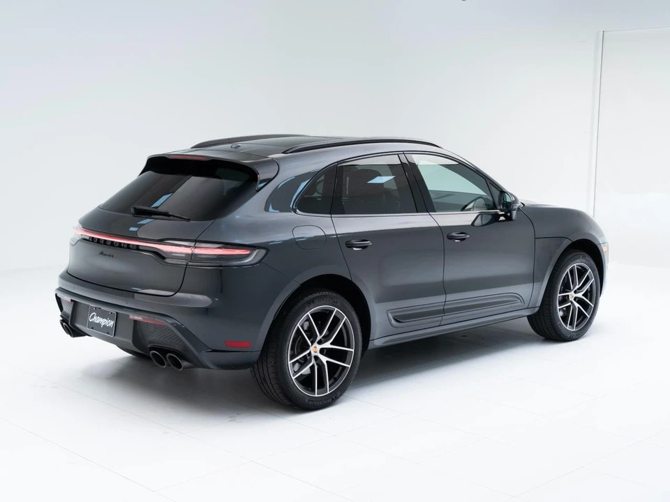 2026 Porsche Macan - Image 9 of 29